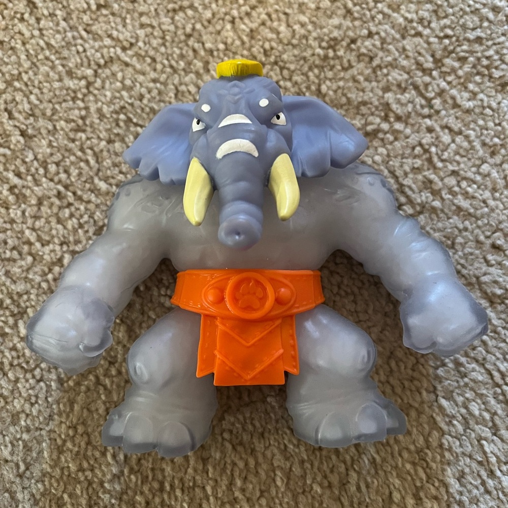 Goo Jit Zu Gigatusk
